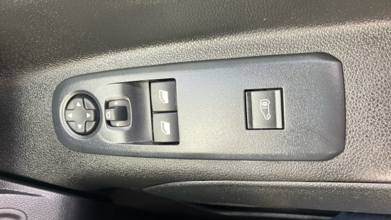 Citroen Berlingo Xl Diesel 1.5 BlueHDi 950Kg Enterprise Ed 100ps 6 Speed S/S